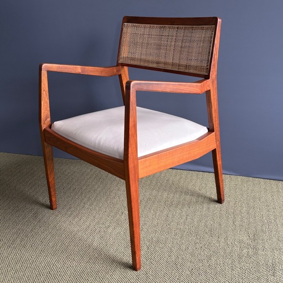 PAIR Jens Risom C140 Lounge Chairs | Original Mid Century Walnut MCM Playboy - Picture 7 of 16